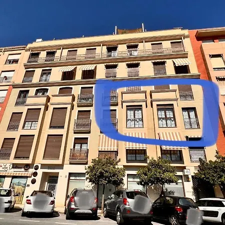 Homely Av Rosaleda Centro Historico Apartment Malaga