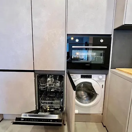 Apartment Homely Av Rosaleda Centro Historico