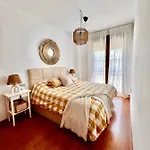 Homely Av Rosaleda Centro Histórico Apartamento *