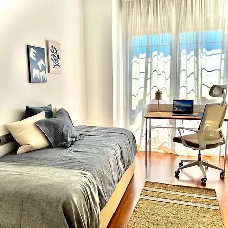 Homely Av Rosaleda Centro Historico Appartement *