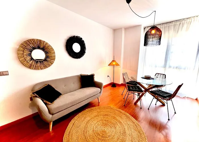 Homely Av Rosaleda Centro Historico Daire