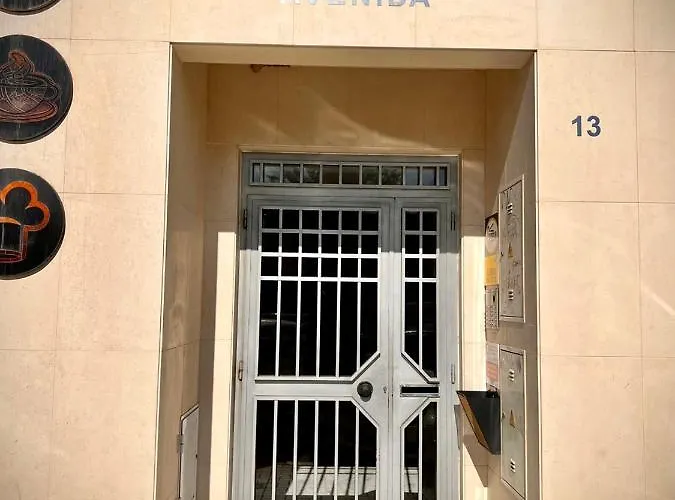 Homely Av Rosaleda Centro Historico Daire Málaga
