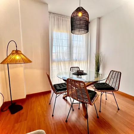 Appartamento Homely Av Rosaleda Centro Historico *